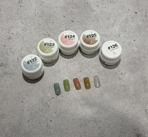 新色のご紹介です！